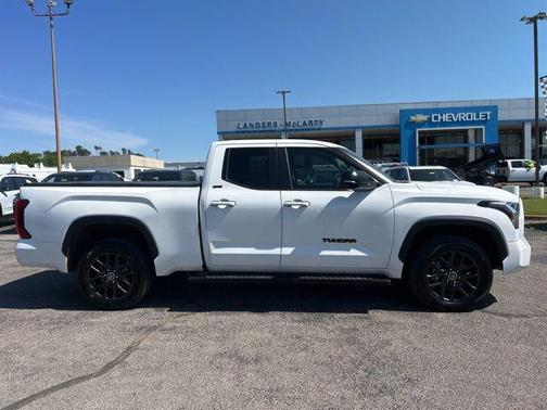 Ice Cap 2024 Toyota Tundra SR5