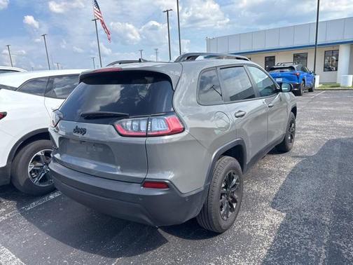 2023 Jeep Cherokee Altitude