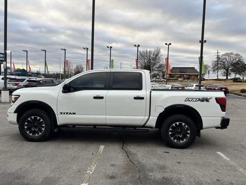 2024 Nissan Titan PRO-4X