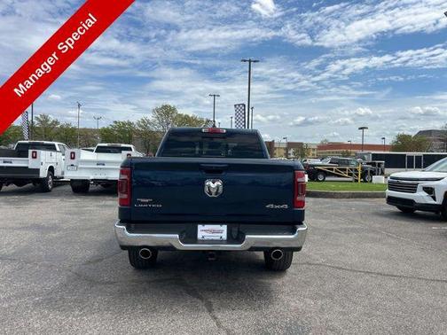 Patriot Blue Pearlcoat 2023 RAM 1500 Limited