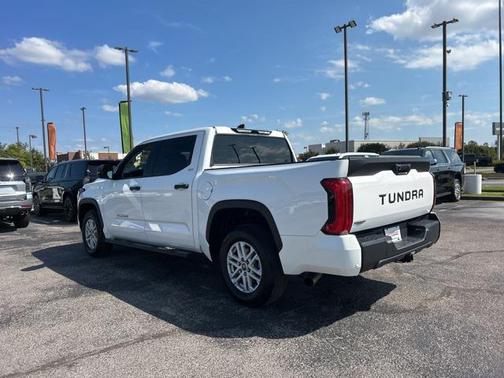 2022 Toyota Tundra SR5