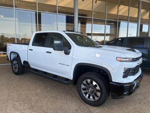 2025 Chevrolet Silverado 2500 Custom