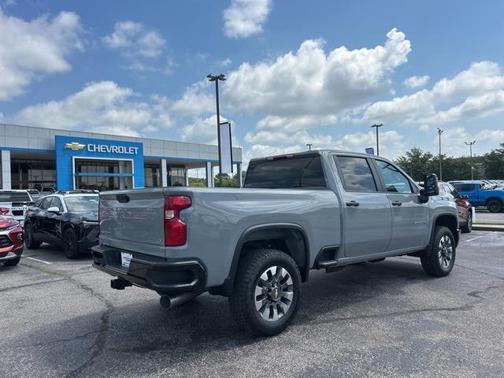 2025 Chevrolet Silverado 2500 Custom