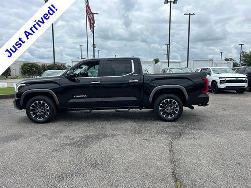 Midnight Black Metallic 2024 Toyota Tundra Limited