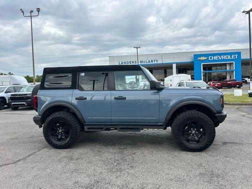 AZURE GRAY MET TRI-COAT 2023 Ford Bronco Black Diamond