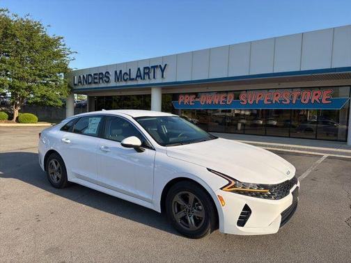 Glacial White Pearl 2023 Kia K5 LXS