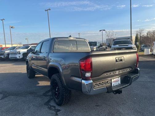 2022 Toyota Tacoma SR5