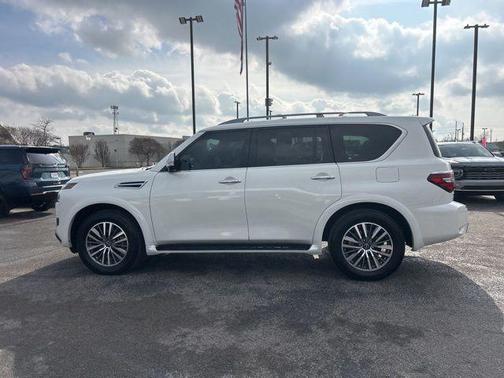 2023 Nissan Armada SL 2WD