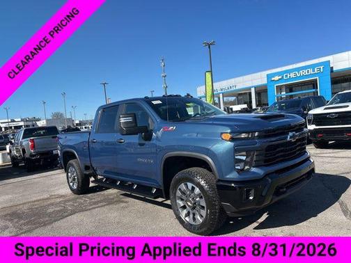 Lakeshore Blue Metallic 2026 Chevrolet Silverado 2500 Custom