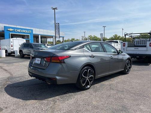 2024 Nissan Altima SR FWD