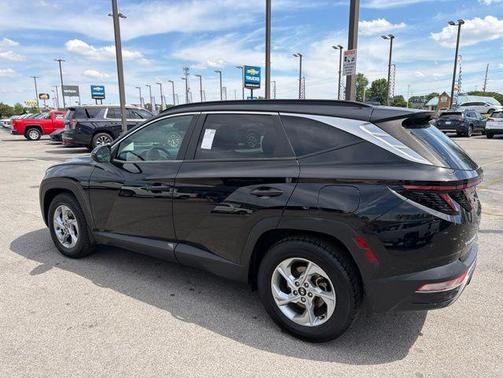 Phantom Black 2022 Hyundai TUCSON SEL