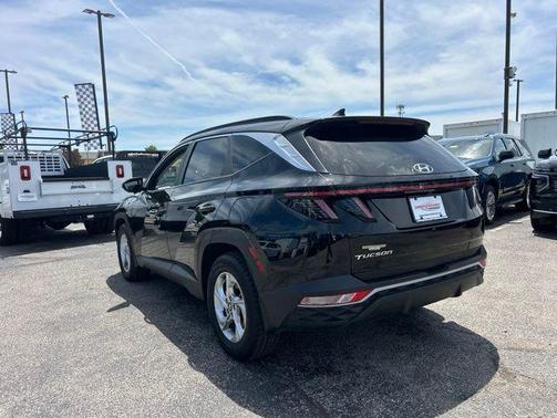 Phantom Black 2022 Hyundai TUCSON SEL