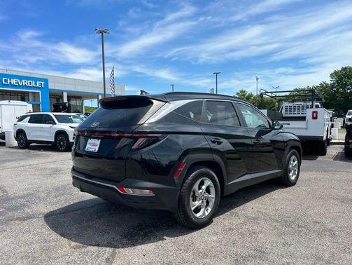 Phantom Black 2022 Hyundai TUCSON SEL