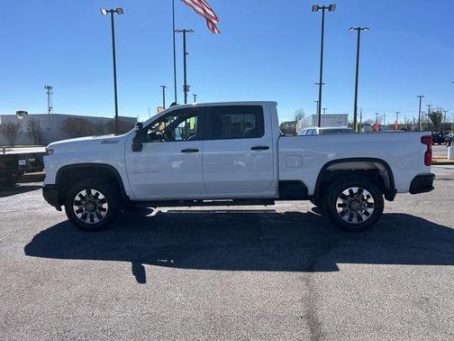 2024 Chevrolet Silverado 2500 Custom