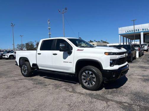 2024 Chevrolet Silverado 2500 Custom
