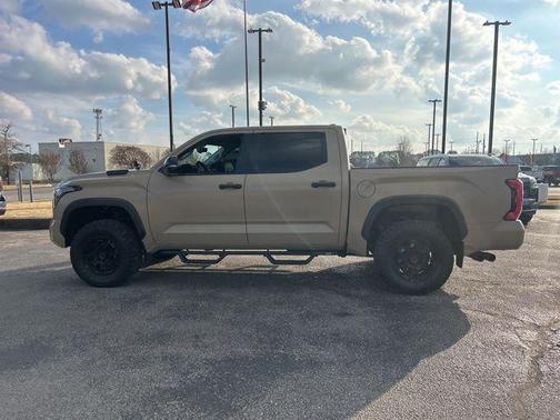 2022 Toyota Tundra Hybrid TRD Pro