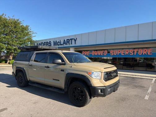 Quicksand 2017 Toyota Tundra SR5