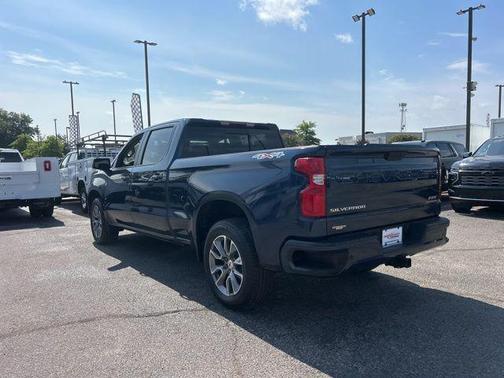 Northsky Blue Metallic 2021 Chevrolet Silverado 1500 RST