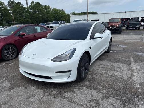 2023 Tesla Model 3 Standard Range