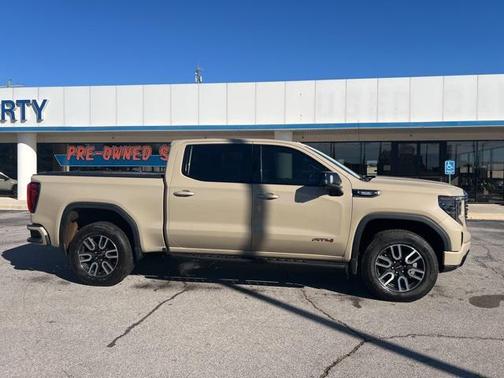 2022 GMC Sierra 1500 AT4