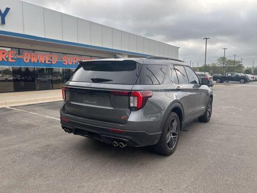 CARBONIZED GRAY METALLIC 2025 Ford Explorer ST
