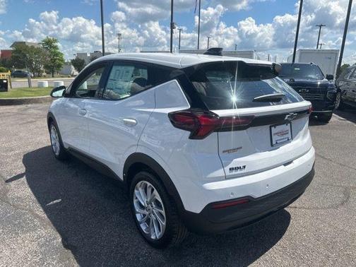Summit White 2027 Chevrolet Bolt LT FWD