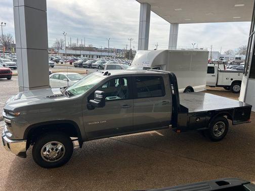 2026 Chevrolet Silverado 3500 LT