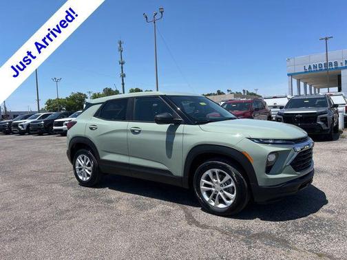 Cacti Green 2026 Chevrolet Trailblazer LS
