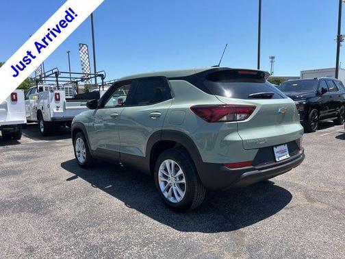 Cacti Green 2026 Chevrolet Trailblazer LS
