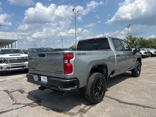 2026 Chevrolet Silverado 2500 Custom
