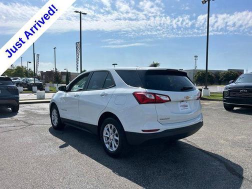 Summit White 2019 Chevrolet Equinox LS