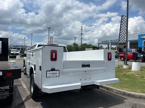 Summit White 2026 Chevrolet Silverado 3500 WT