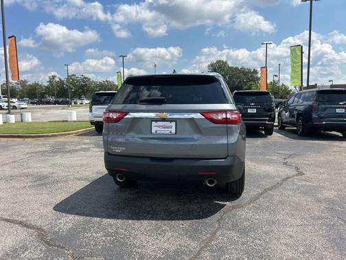 2021 Chevrolet Traverse LS