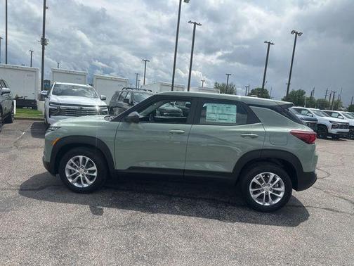 Cacti Green 2026 Chevrolet Trailblazer LS