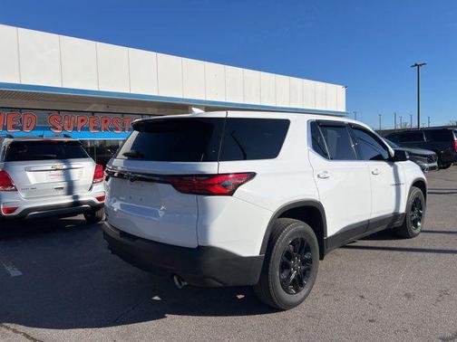 2022 Chevrolet Traverse LS