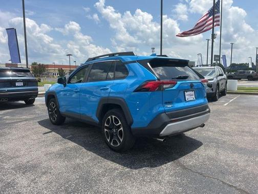 2019 Toyota RAV4 Adventure