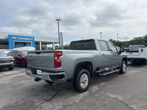 Sterling Gray Metallic 2025 Chevrolet Silverado 2500 LT