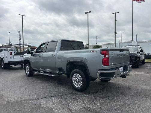 Sterling Gray Metallic 2025 Chevrolet Silverado 2500 LT