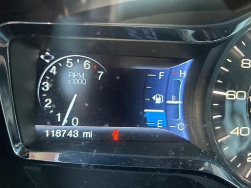 2014 Lincoln MKX Base