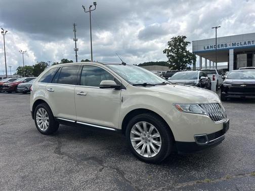 2014 Lincoln MKX Base