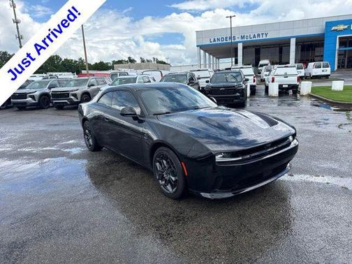 Diamond Black Crystal Pearlcoat 2025 Dodge Charger Daytona R/T