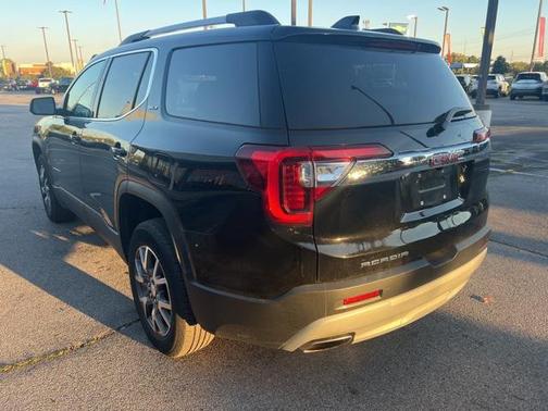2023 GMC Acadia FWD SLT