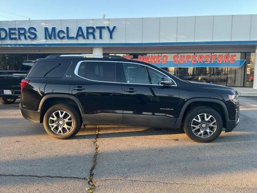2023 GMC Acadia FWD SLT