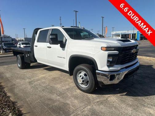 Summit White 2026 Chevrolet Silverado 3500 WT