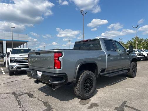 2025 Chevrolet Silverado 2500 4WD Crew Cab Standard Bed ZR2