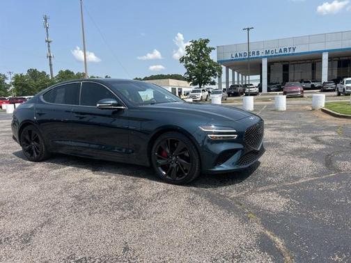 2023 Genesis G70 3.3T RWD
