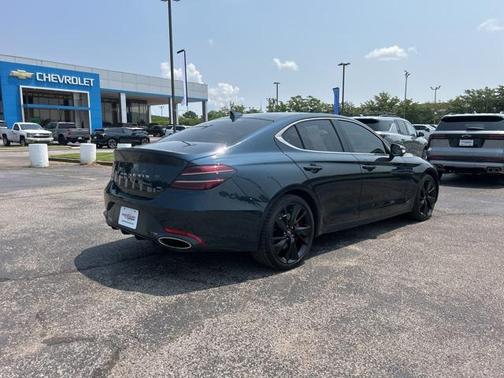 2023 Genesis G70 3.3T RWD