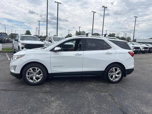 Summit White 2019 Chevrolet Equinox Premier