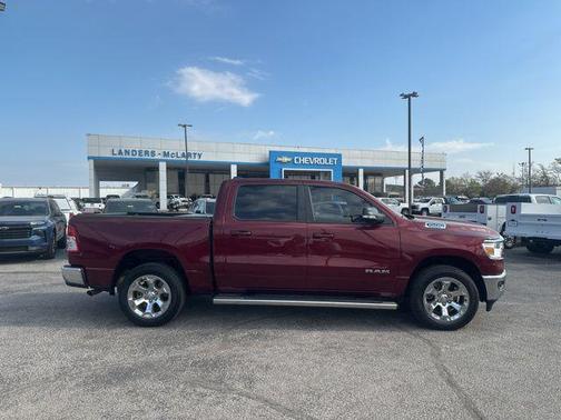 Delmonico Red Pearlcoat 2022 RAM 1500 Big Horn/Lone Star