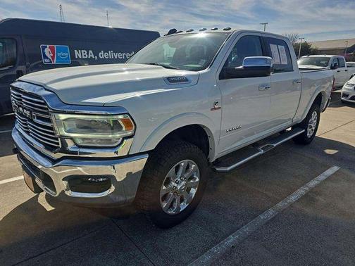 Bright White Clearcoat 2022 RAM 3500 Laramie Crew Cab 4x4 6'4' Box